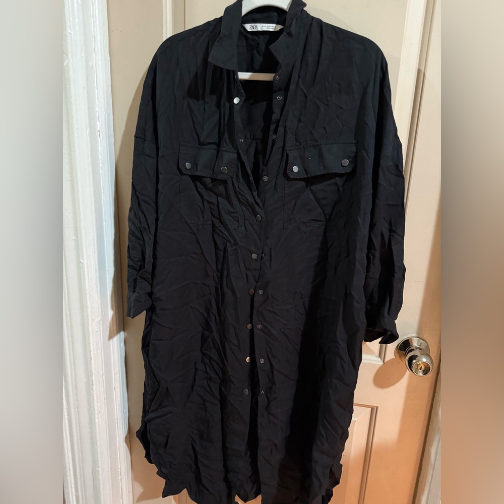 ⭐️Zara Black Button-Up Midi Dress